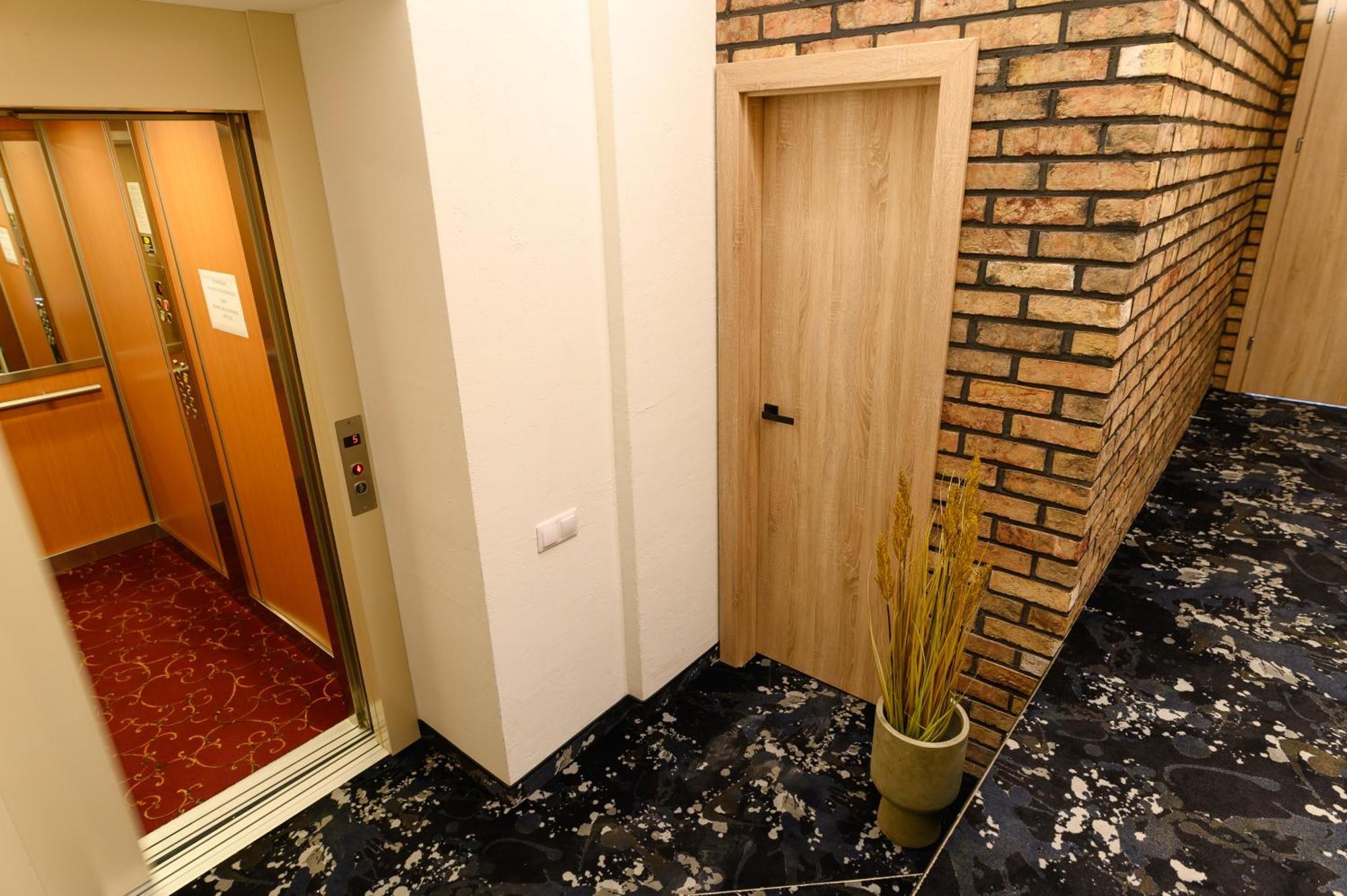 Coliving Synet Apartment มาเชอิเก ภายนอก รูปภาพ