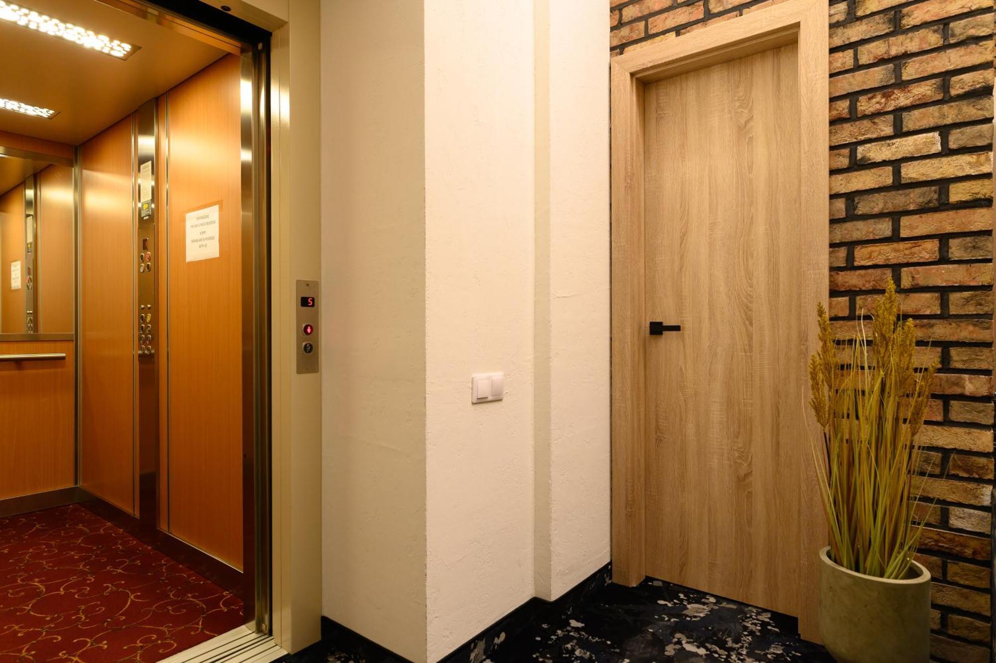 Coliving Synet Apartment มาเชอิเก ภายนอก รูปภาพ